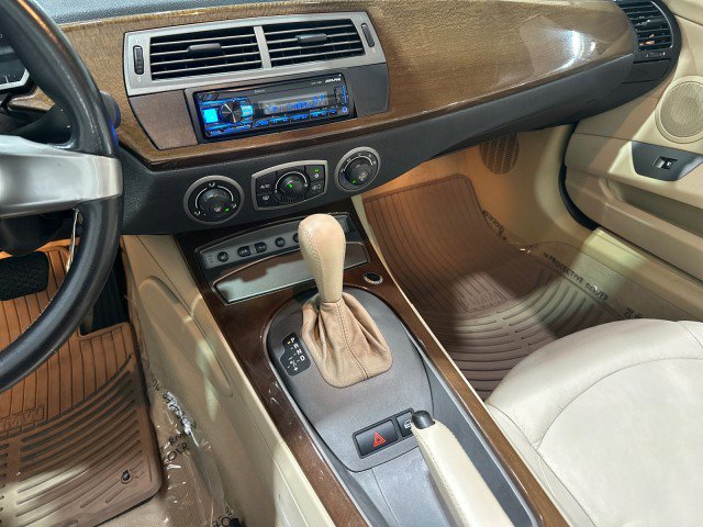 Used 2003 BMW Z4 2.5i RWD image 6