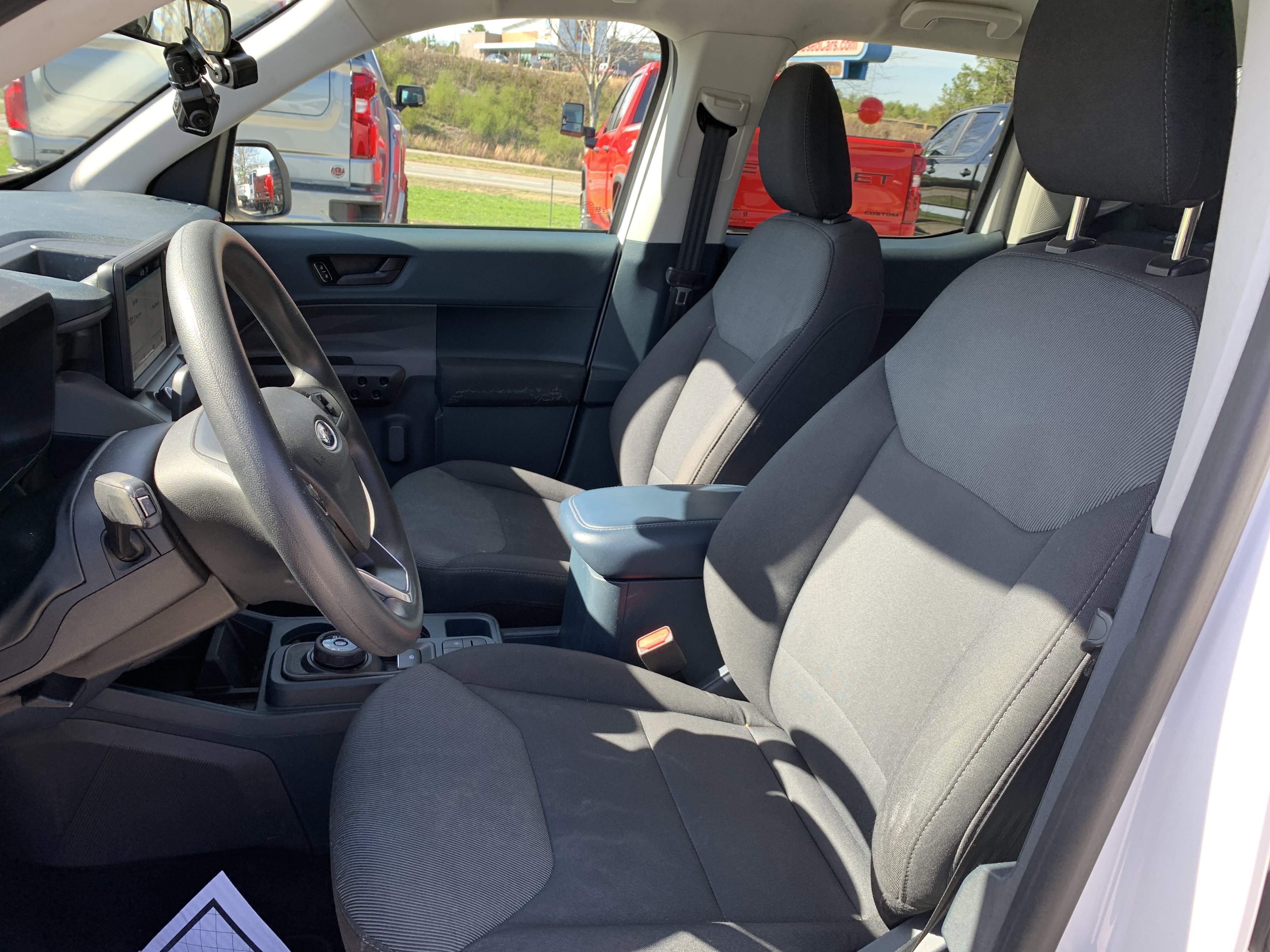 Used 2022 Ford Maverick XL FWD image 13