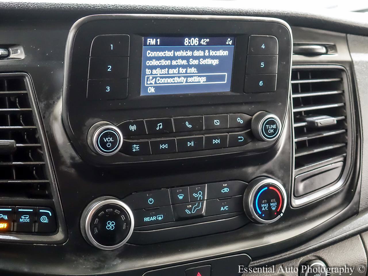 Used 2022 Ford Transit 350 148 High Roof DRW AWD image 12