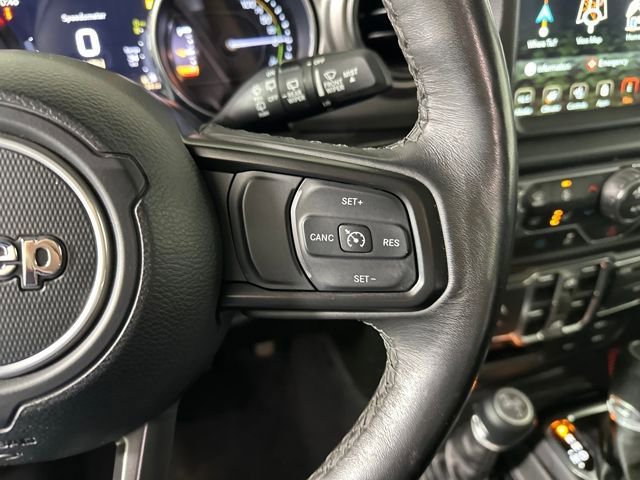 Used 2023 Jeep Wrangler Unlimited w/ Cold Weather Group AWD/4WD image 15