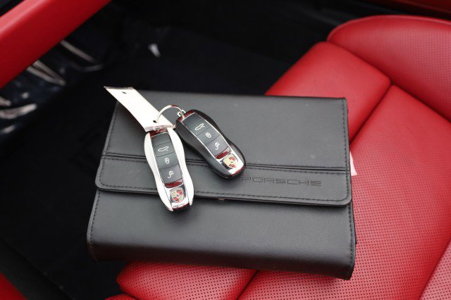 Used 2013 Porsche 911 Carrera S image 39