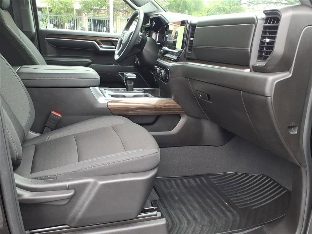 Used 2024 Chevrolet Silverado 1500 LT w/ Safety Package RWD image 22