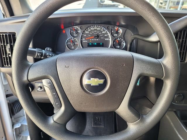 Used 2025 Chevrolet Express 3500 LT w/ LT Preferred Equipment Group image 24
