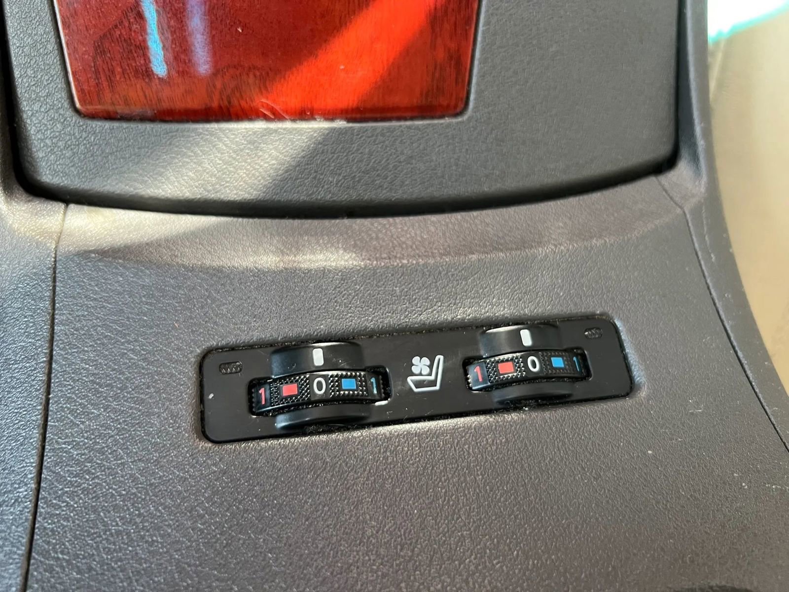 Used 2012 Lexus ES 350 FWD image 23