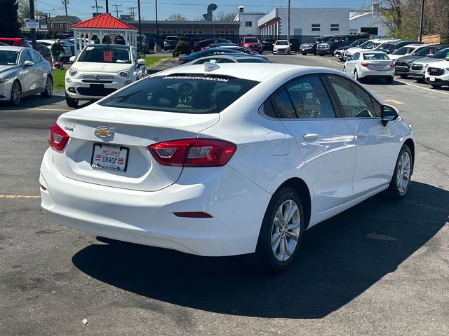 Used 2019 Chevrolet Cruze LT image 6