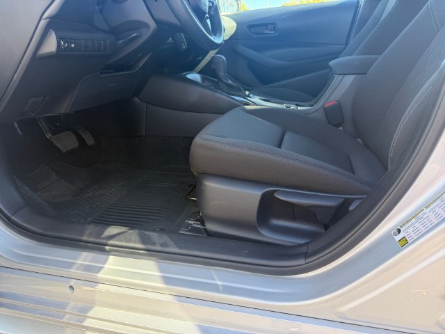 Certified 2026 Toyota Corolla LE FWD image 28