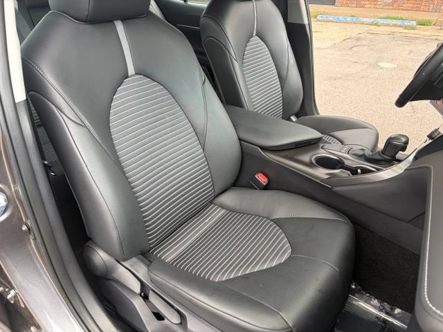 Used 2024 Toyota Camry SE FWD image 35