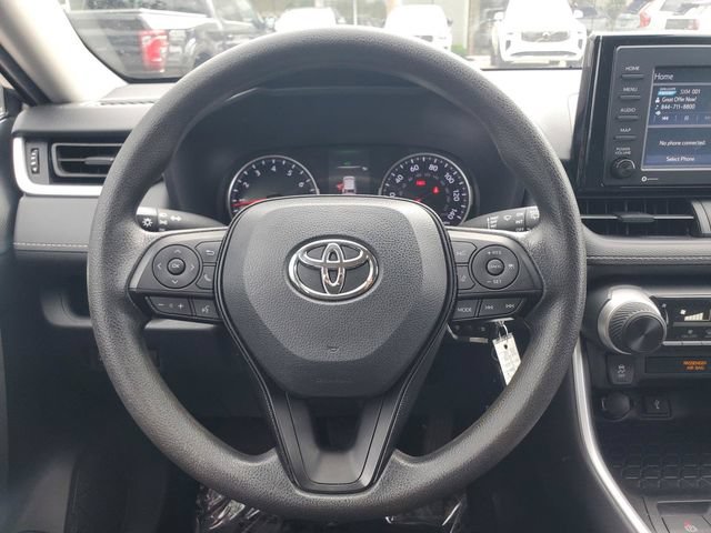 Used 2021 Toyota RAV4 LE AWD/4WD image 22