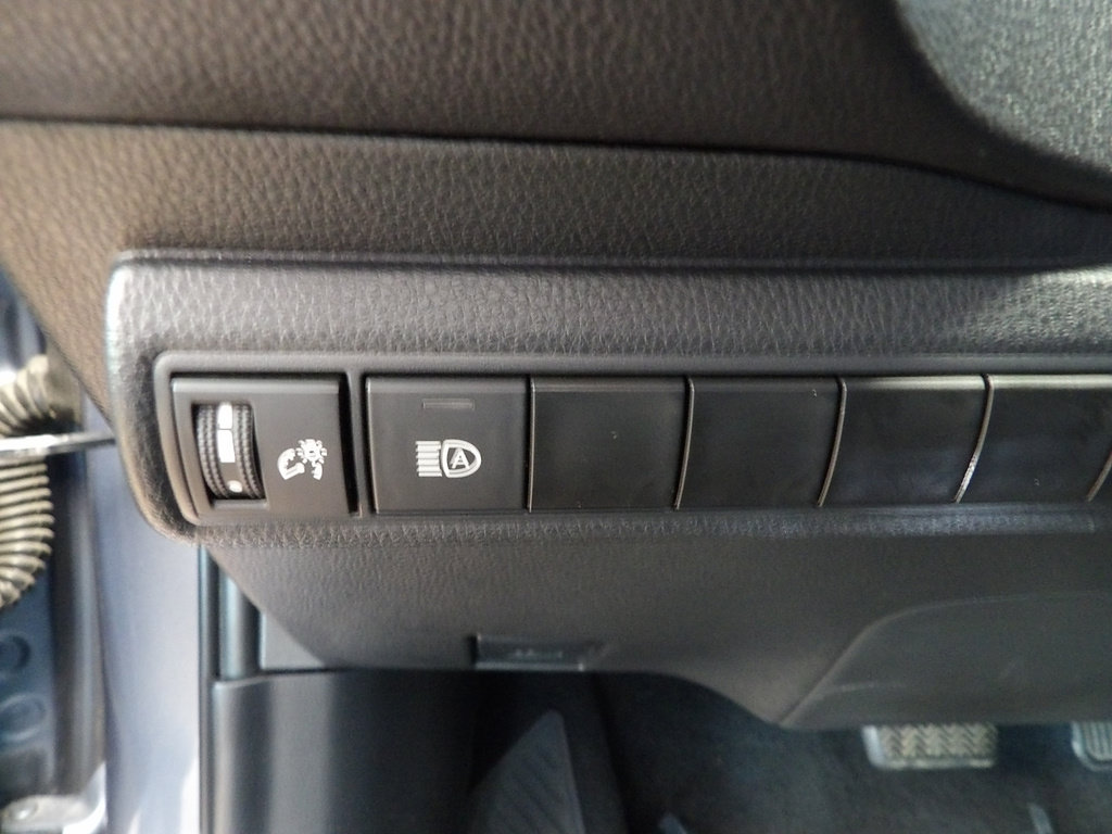 Used 2023 Toyota Corolla LE FWD image 26