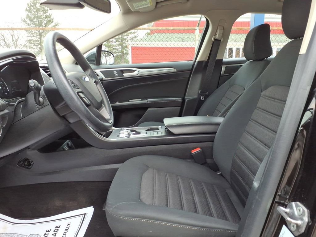 Certified 2020 Ford Fusion SE image 14