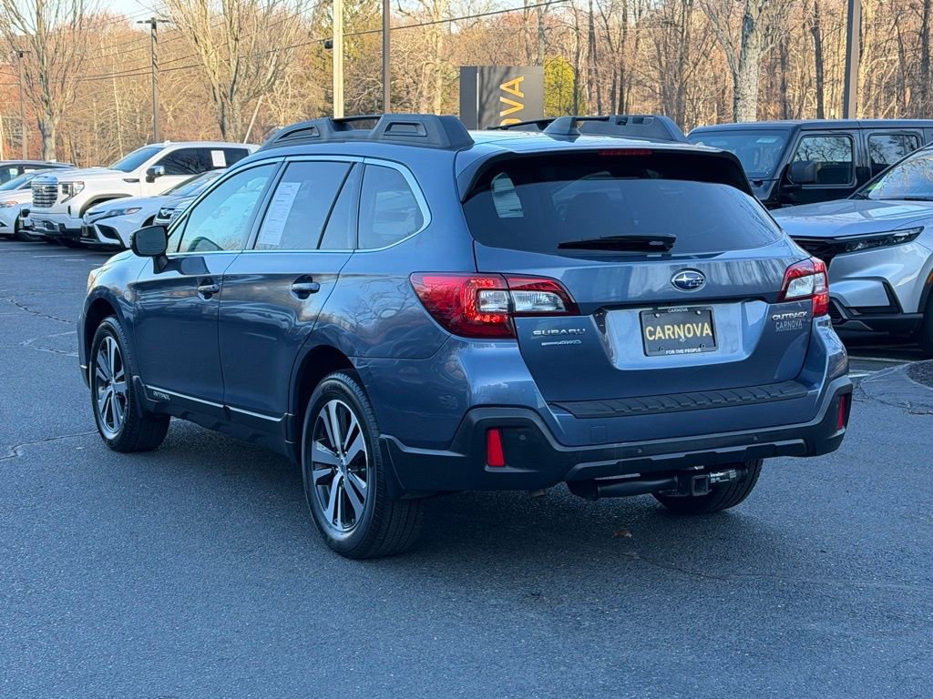 Used 2018 Subaru Outback 2.5i Limited AWD/4WD image 9