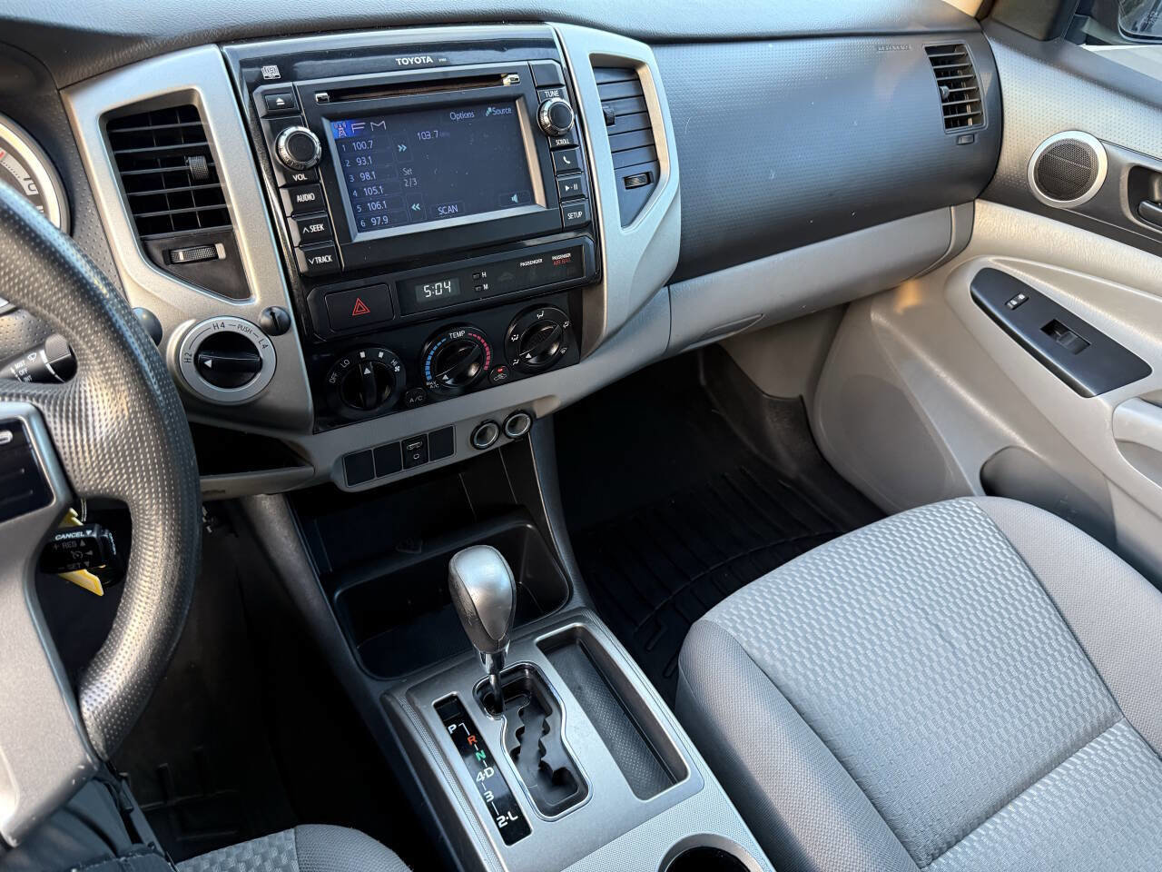 Used 2013 Toyota Tacoma 4x4 Double Cab image 15