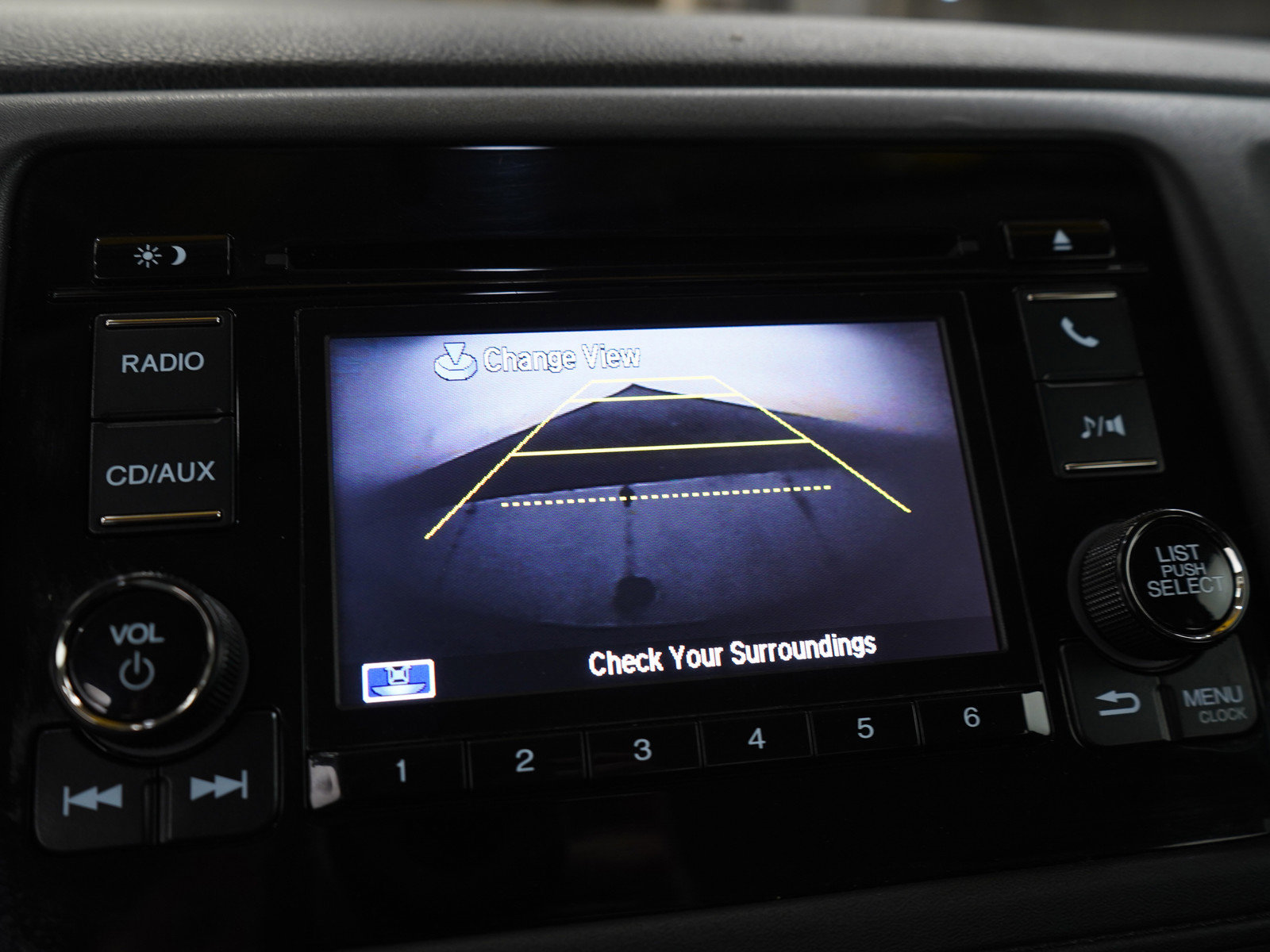Used 2017 Honda HR-V LX image 26