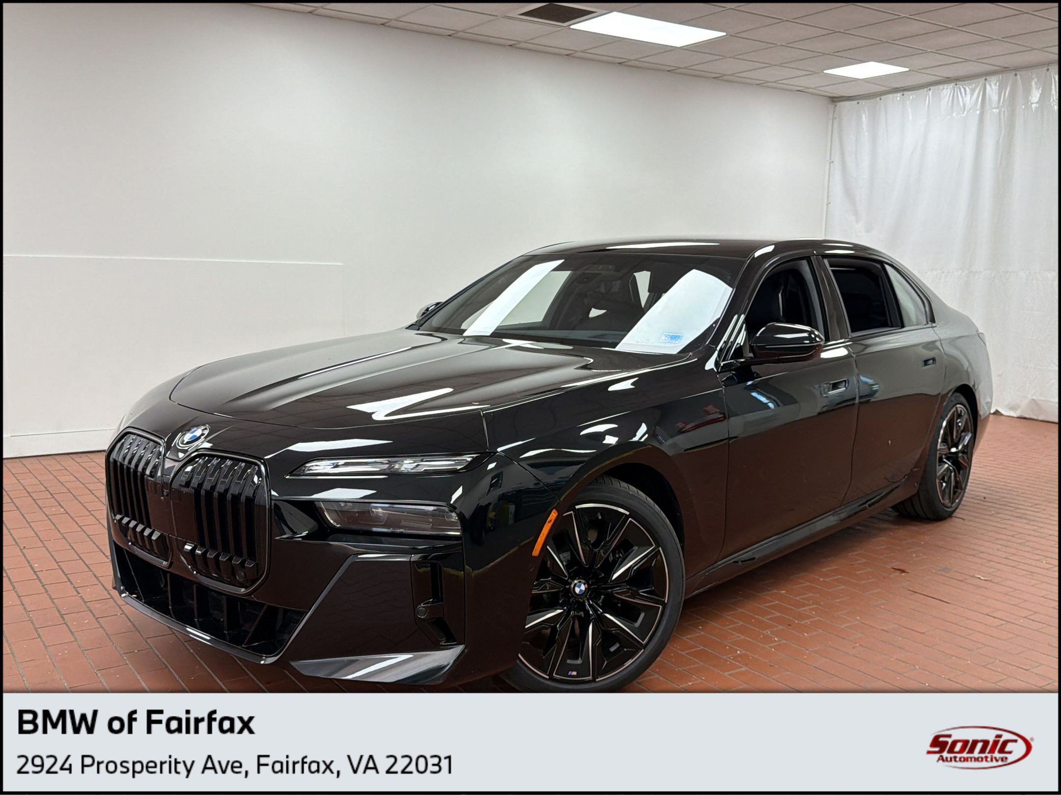 New 2026 BMW 760i xDrive w/ Executive Package AWD/4WD image 1