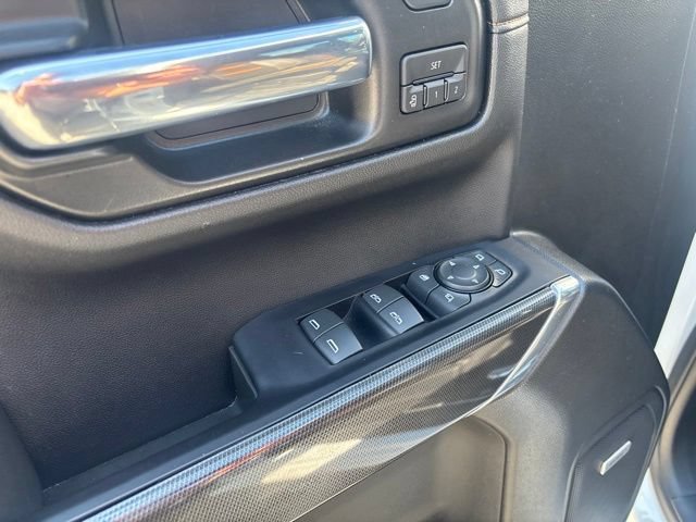 Used 2020 GMC Sierra 1500 AT4 w/ AT4 Premium Package AWD/4WD image 17
