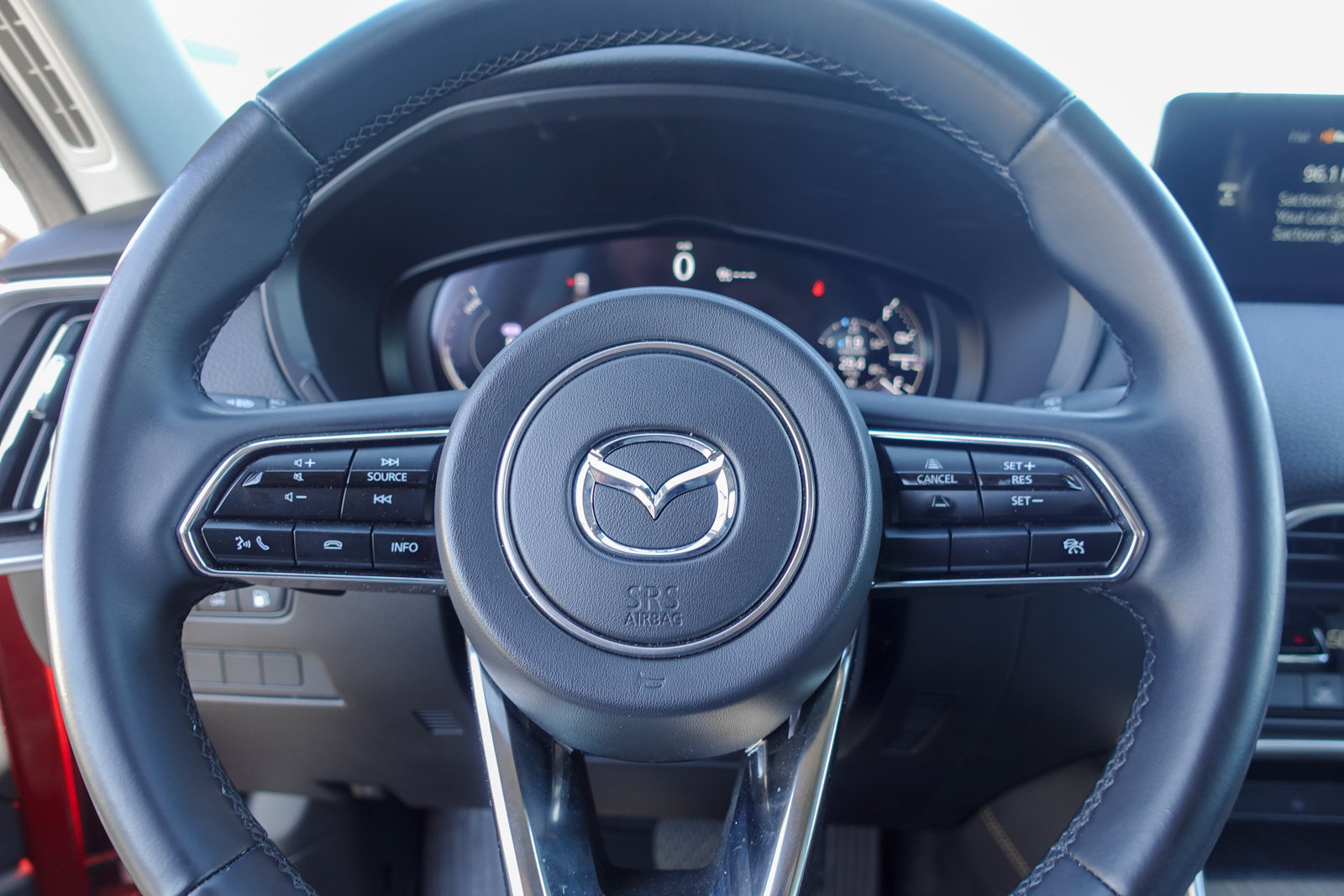 Certified 2024 MAZDA CX-90 Plug-In Hybrid w/ Preferred AWD/4WD image 19