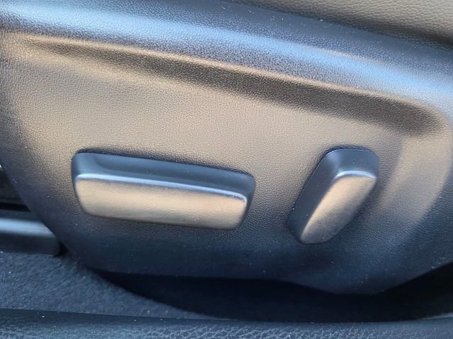 Used 2019 Toyota Corolla XSE image 20