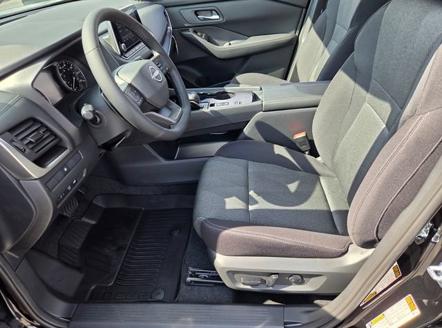 New 2026 Nissan Rogue SV FWD image 10