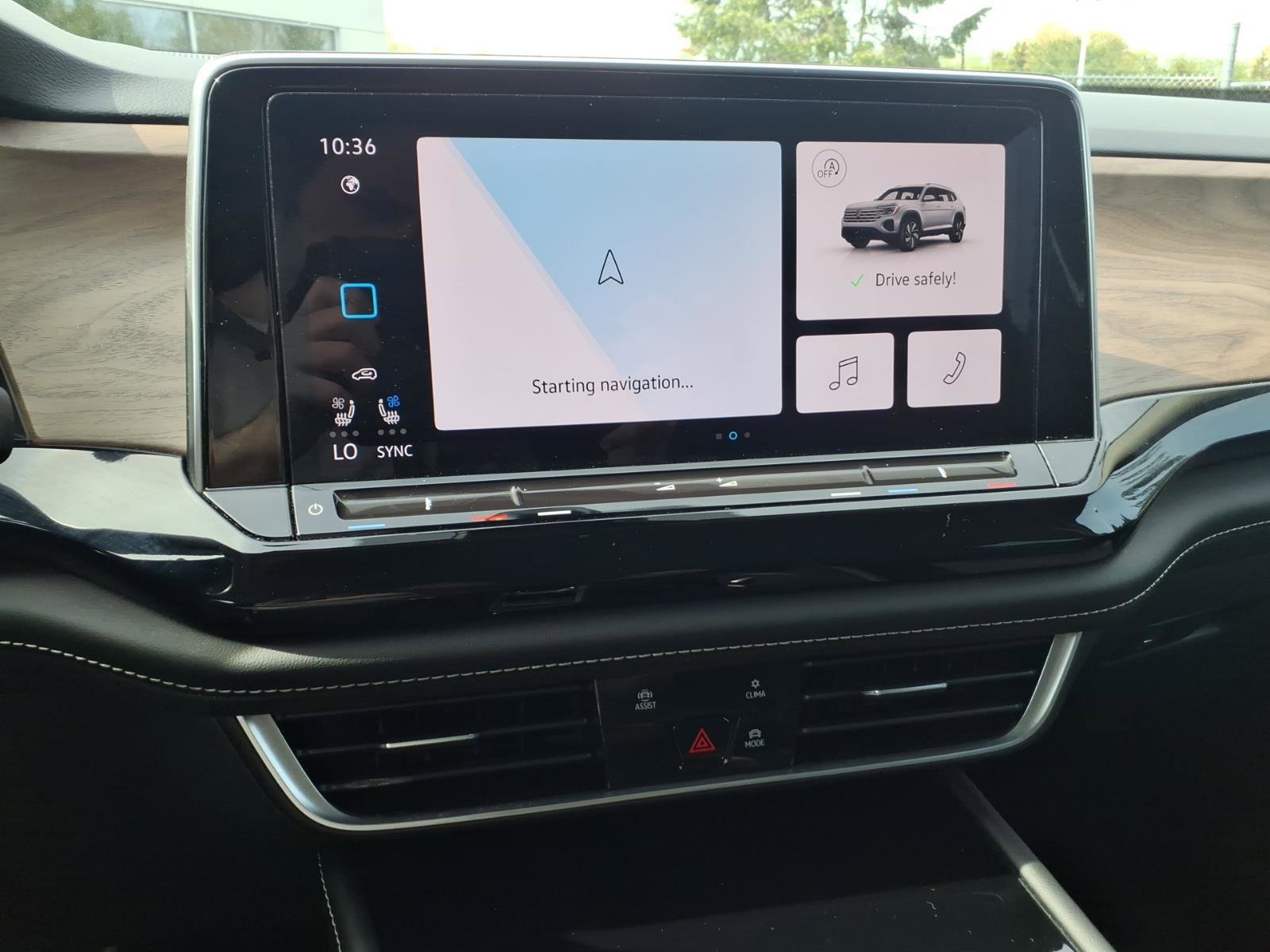 Certified 2024 Volkswagen Atlas SE AWD/4WD image 23