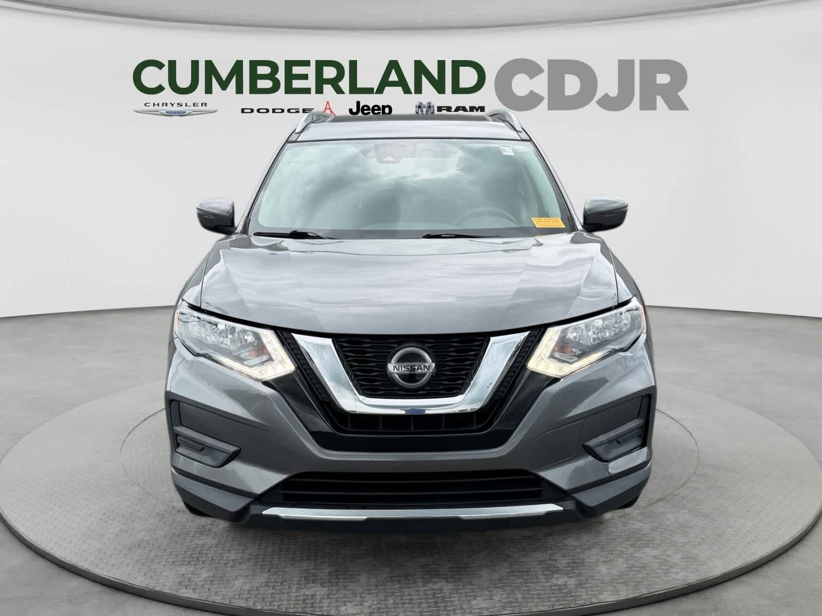 Used 2019 Nissan Rogue S w/ Special Edition Package FWD image 9