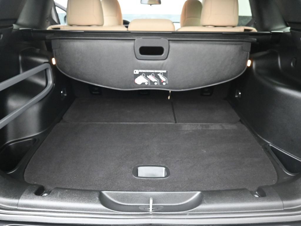 Used 2017 Jeep Cherokee Sport w/ Safety Group image 23