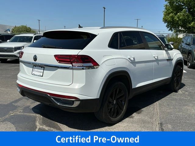 Certified 2023 Volkswagen Atlas Cross Sport SE w/ Black Wheel Package FWD image 3