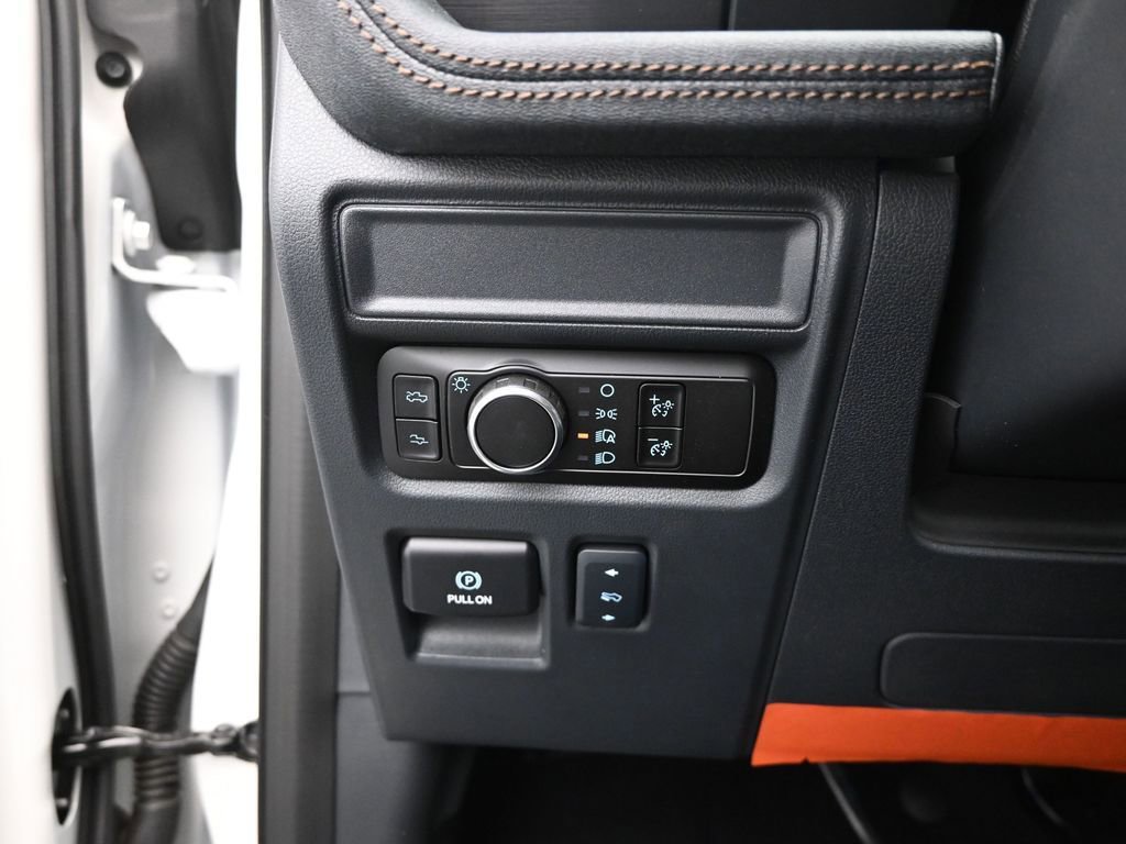 New 2025 Ford F150 Lightning Lariat w/ Max Trailer Tow Package image 12