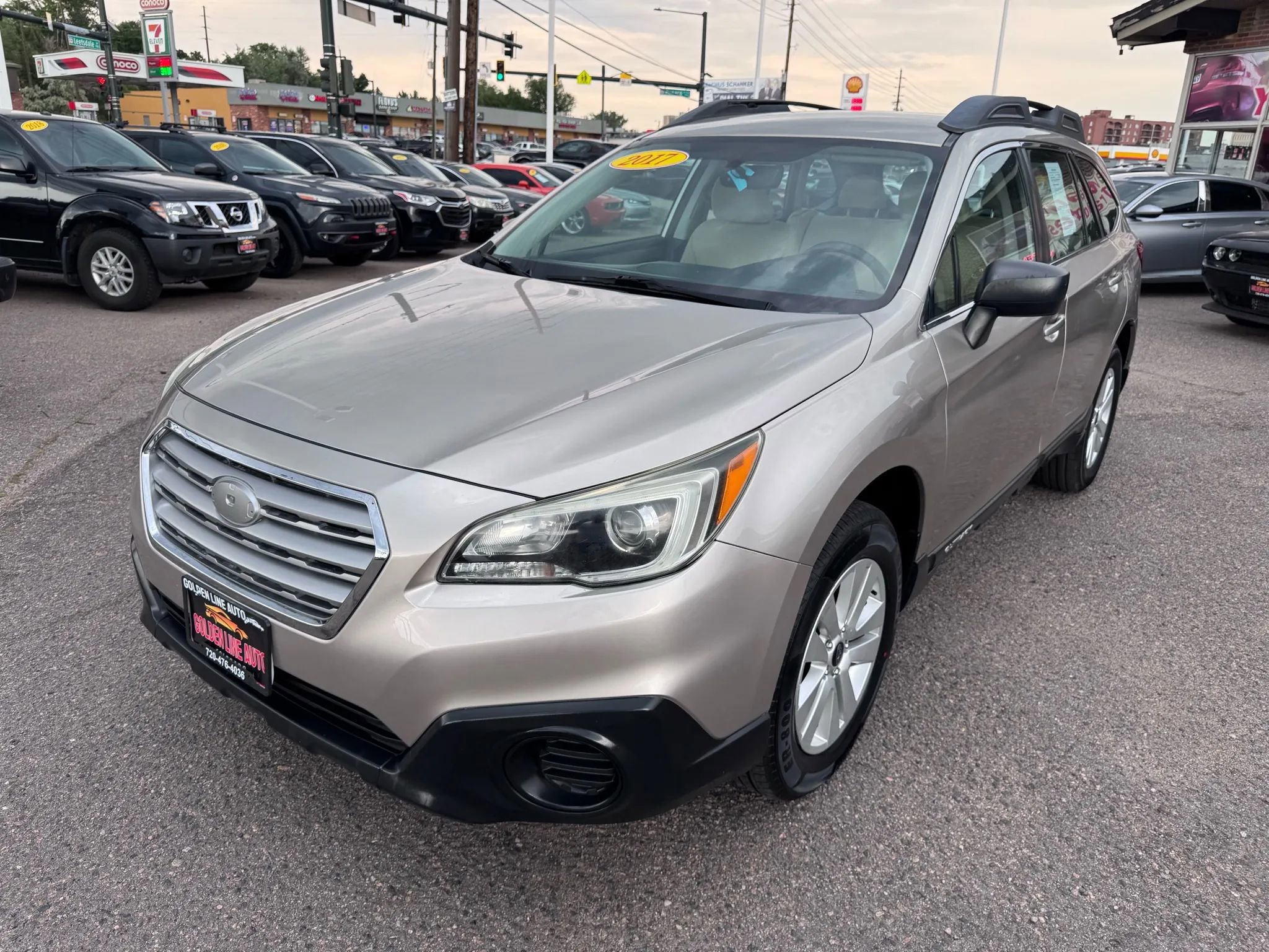 Used 2017 Subaru Outback 2.5i AWD/4WD image 4