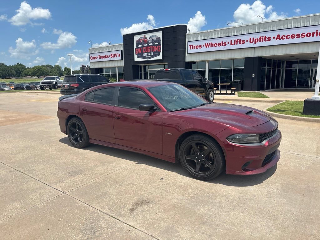 Used 2019 Dodge Charger R/T w/ Blacktop Package RWD image 15
