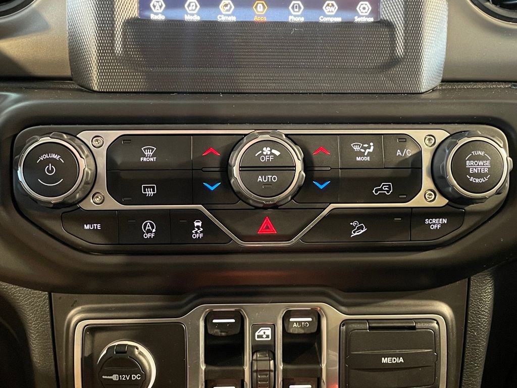 Used 2018 Jeep Wrangler Unlimited Sport S image 22