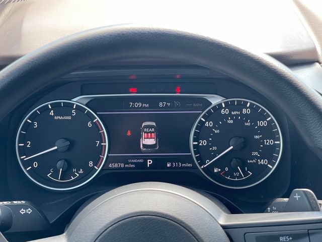 Used 2023 Nissan Rogue S FWD image 19
