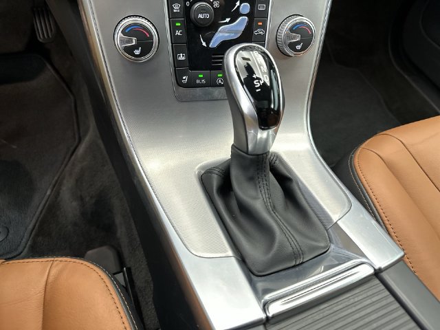 Used 2017 Volvo S60 T5 Inscription AWD/4WD image 25