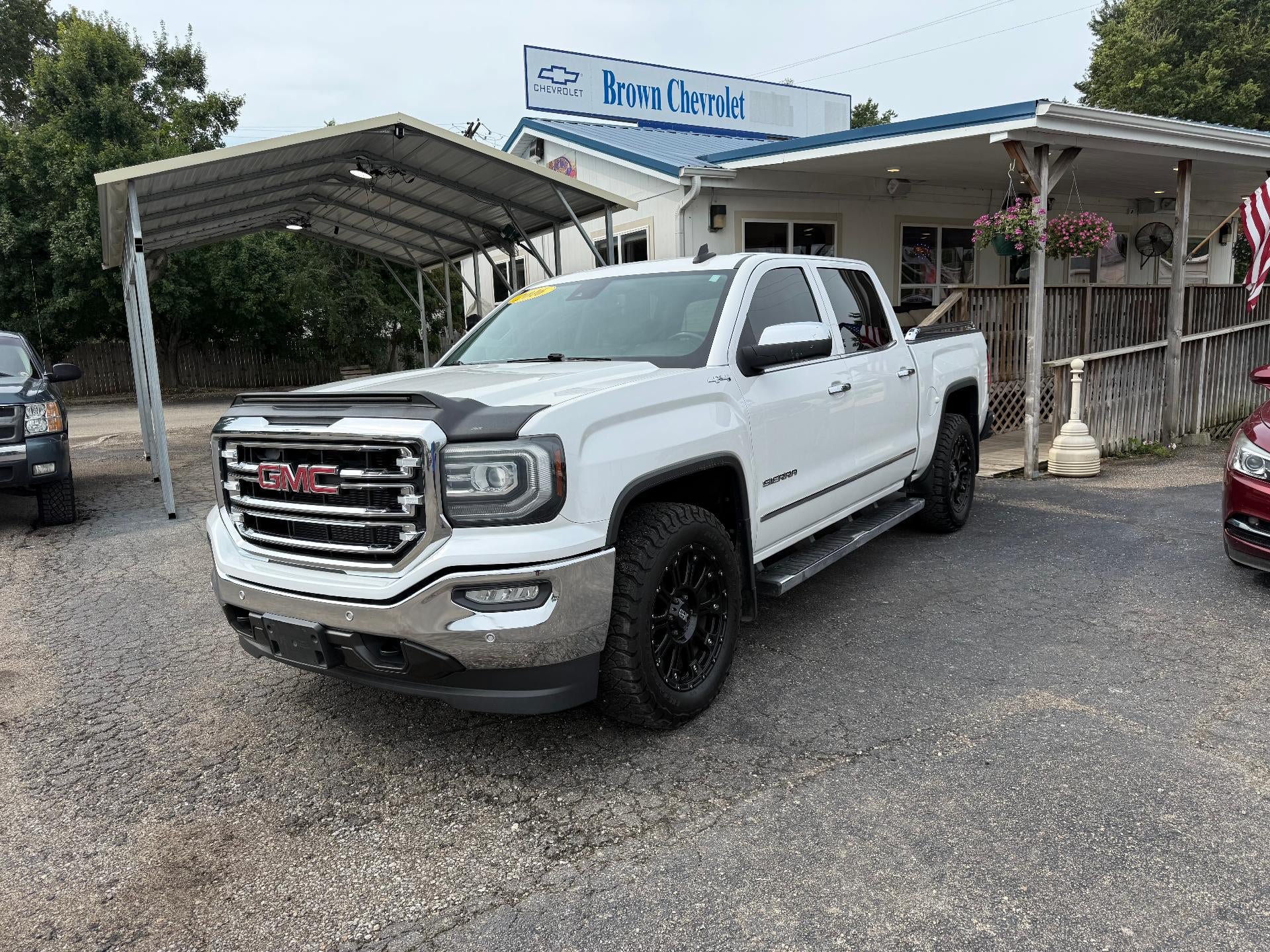Used 2016 GMC Sierra 1500 SLT AWD/4WD image 1