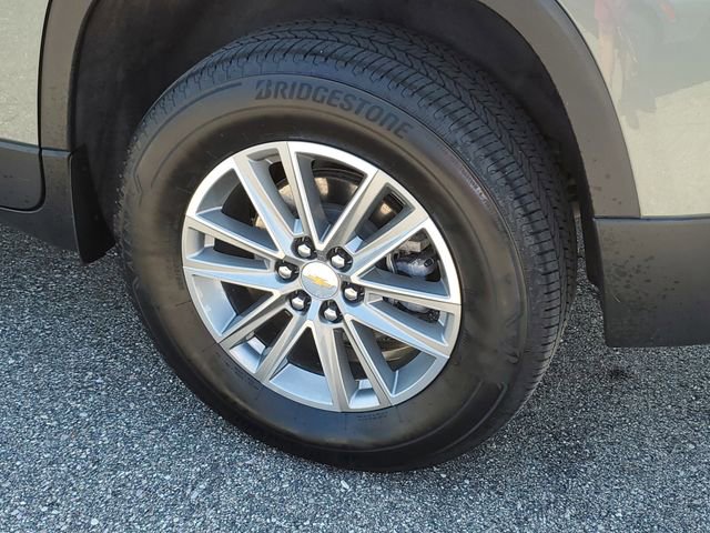 Certified 2023 Chevrolet Traverse LT FWD image 30