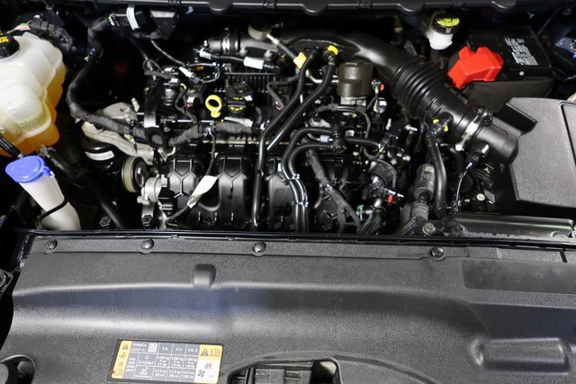 Used 2022 Ford Edge SE image 26