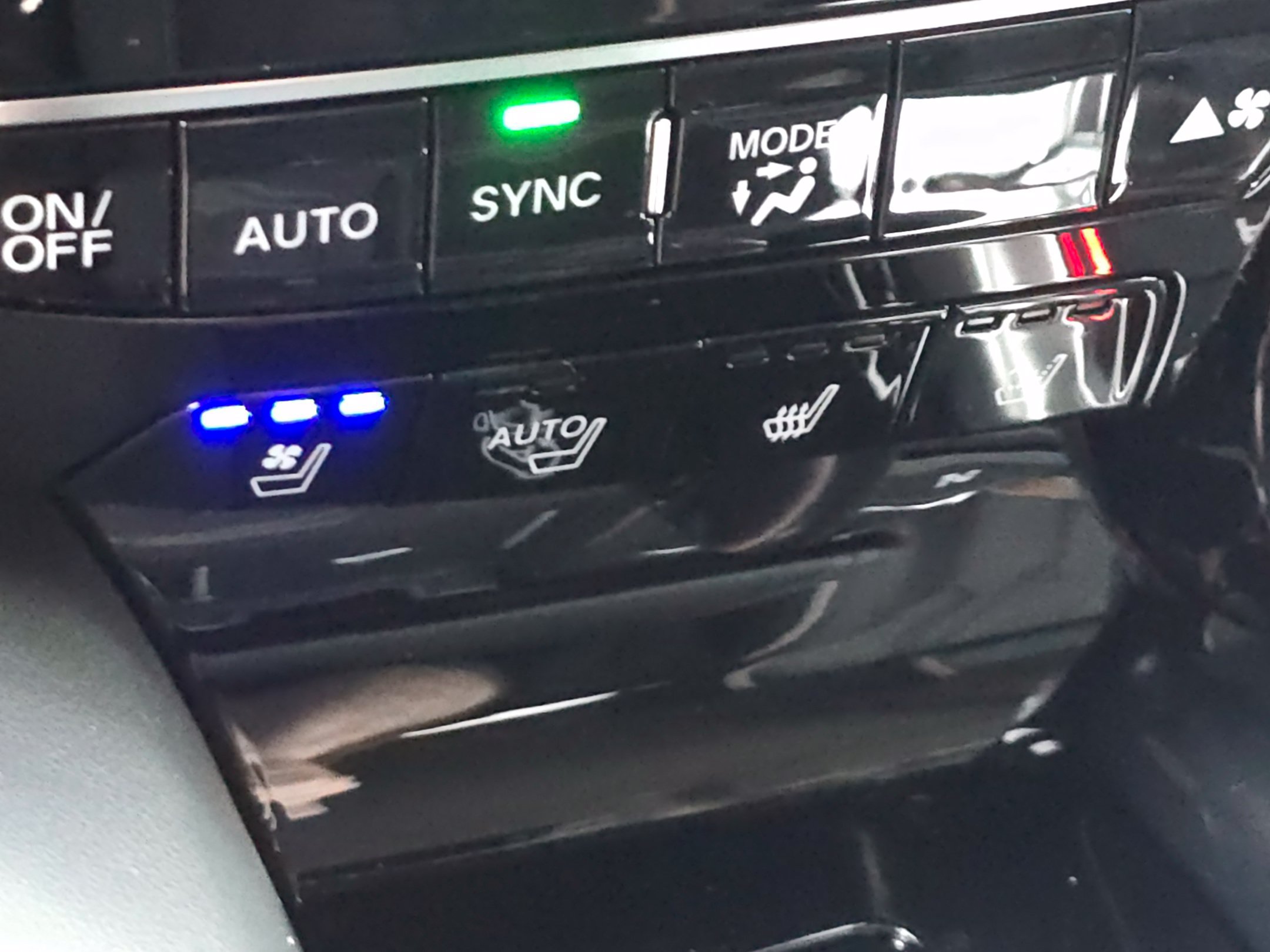 New 2026 Acura MDX w/ Advance Package AWD/4WD image 18