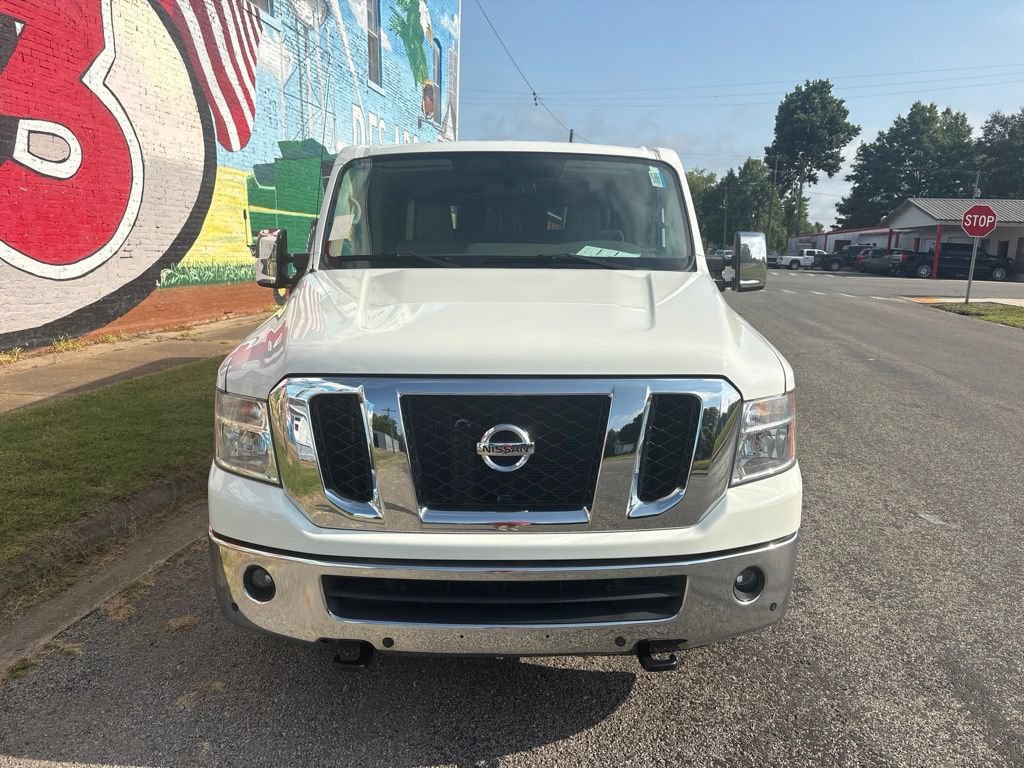 Used 2019 Nissan NV 3500 SL RWD image 11