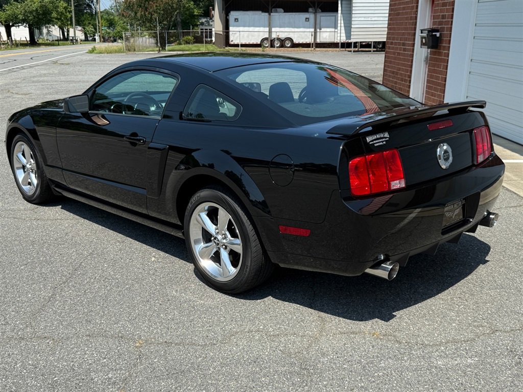 Used 2009 Ford Mustang GT image 20
