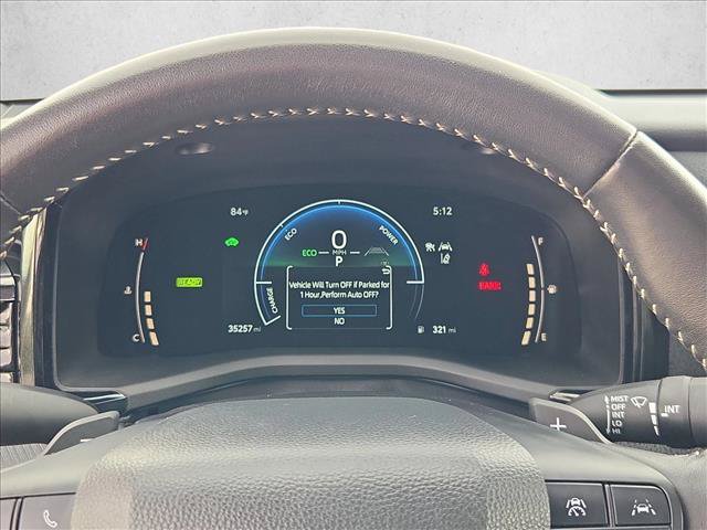 Used 2025 Toyota Camry SE FWD image 11