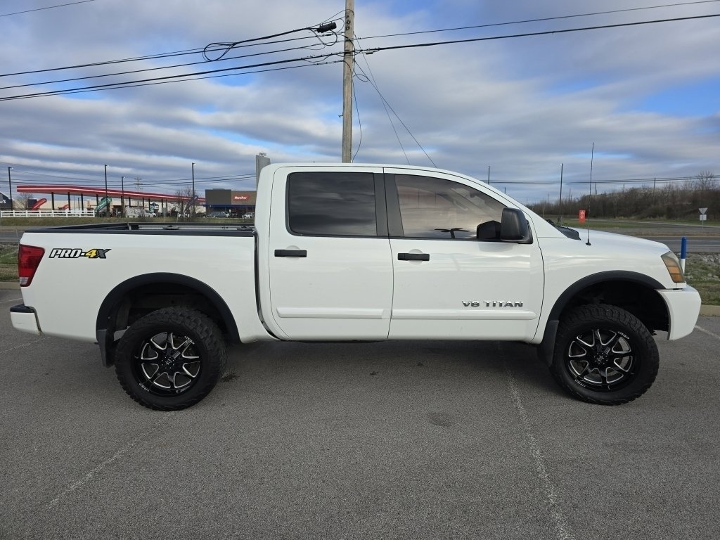 Used 2015 Nissan Titan PRO-4X w/ Pro-4x Luxury Package image 16