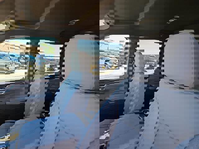 New 2026 GMC Sierra 1500 SLT image 13