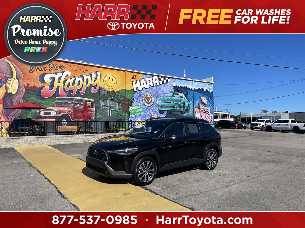 Used 2023 Toyota Corolla Cross XLE w/ Convenience Package AWD/4WD image 1