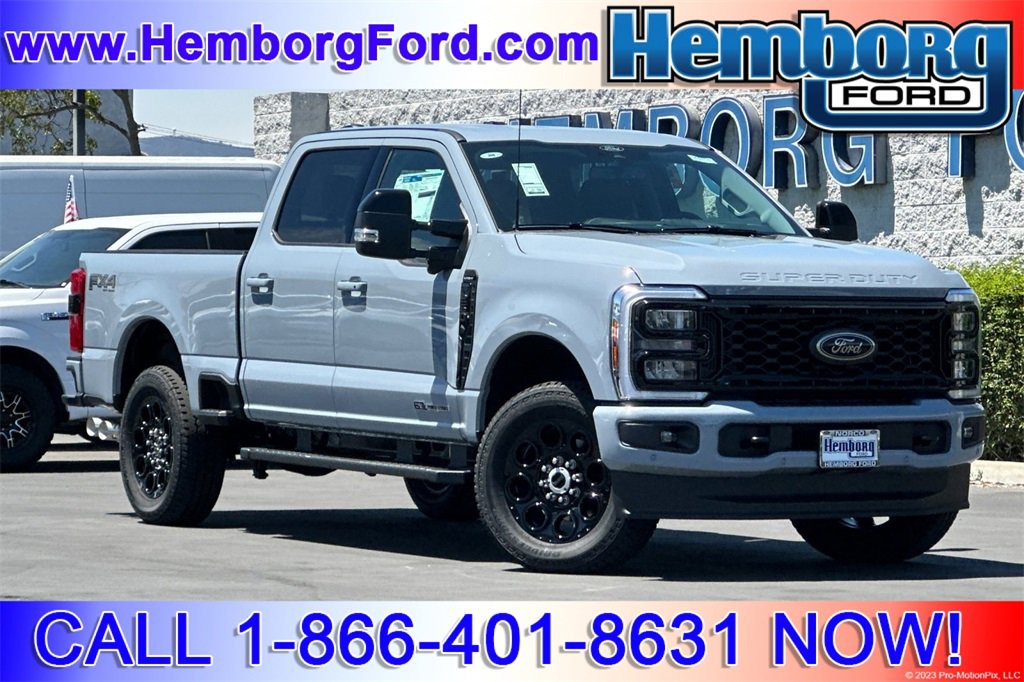 New 2025 Ford F250 Lariat w/ Lariat Ultimate Package