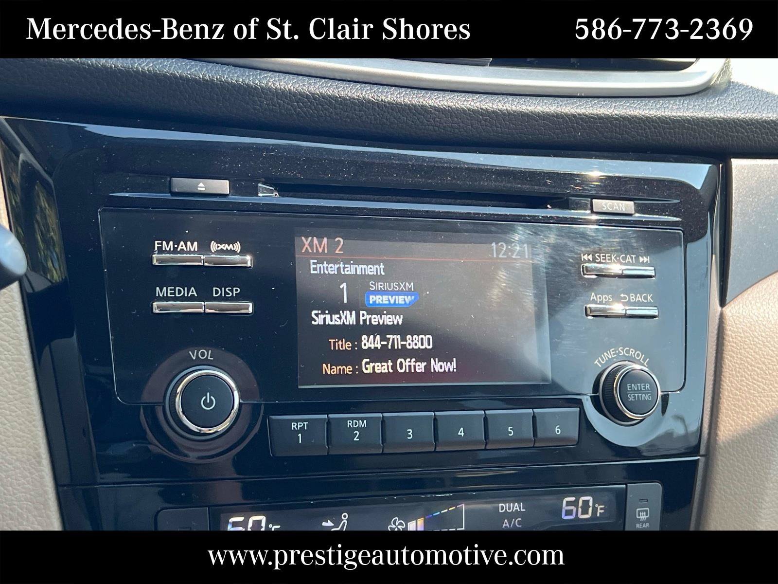 Used 2015 Nissan Rogue SV FWD image 23