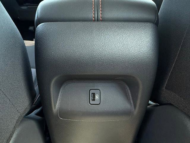 New 2025 Nissan Sentra SR w/ Midnight Edition image 12