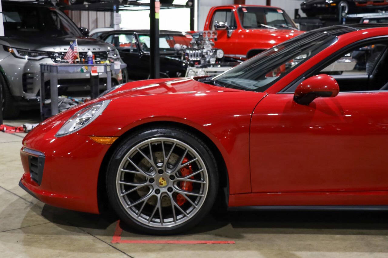 Used 2018 Porsche 911 Carrera 4S image 3