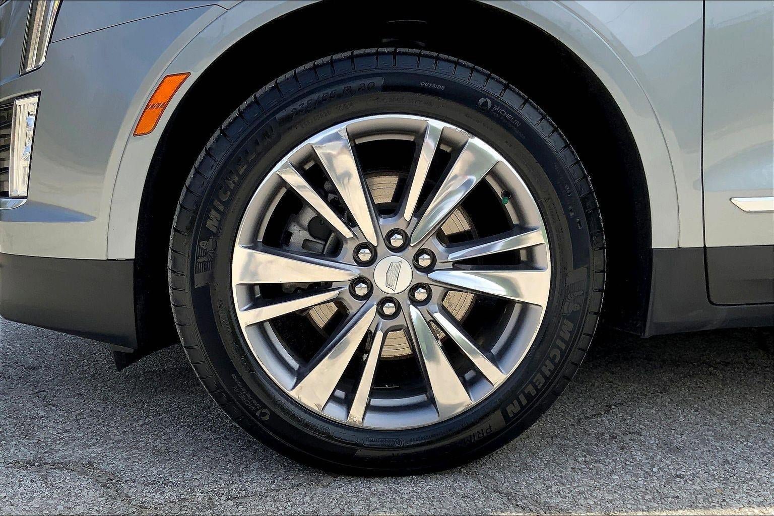 Used 2024 Cadillac XT5 Premium Luxury AWD/4WD image 9