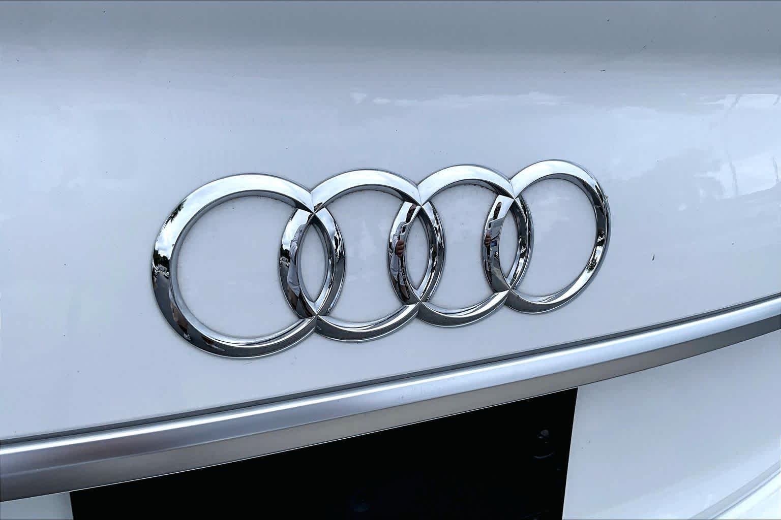 Used 2022 Audi SQ5 Premium Plus AWD/4WD image 31