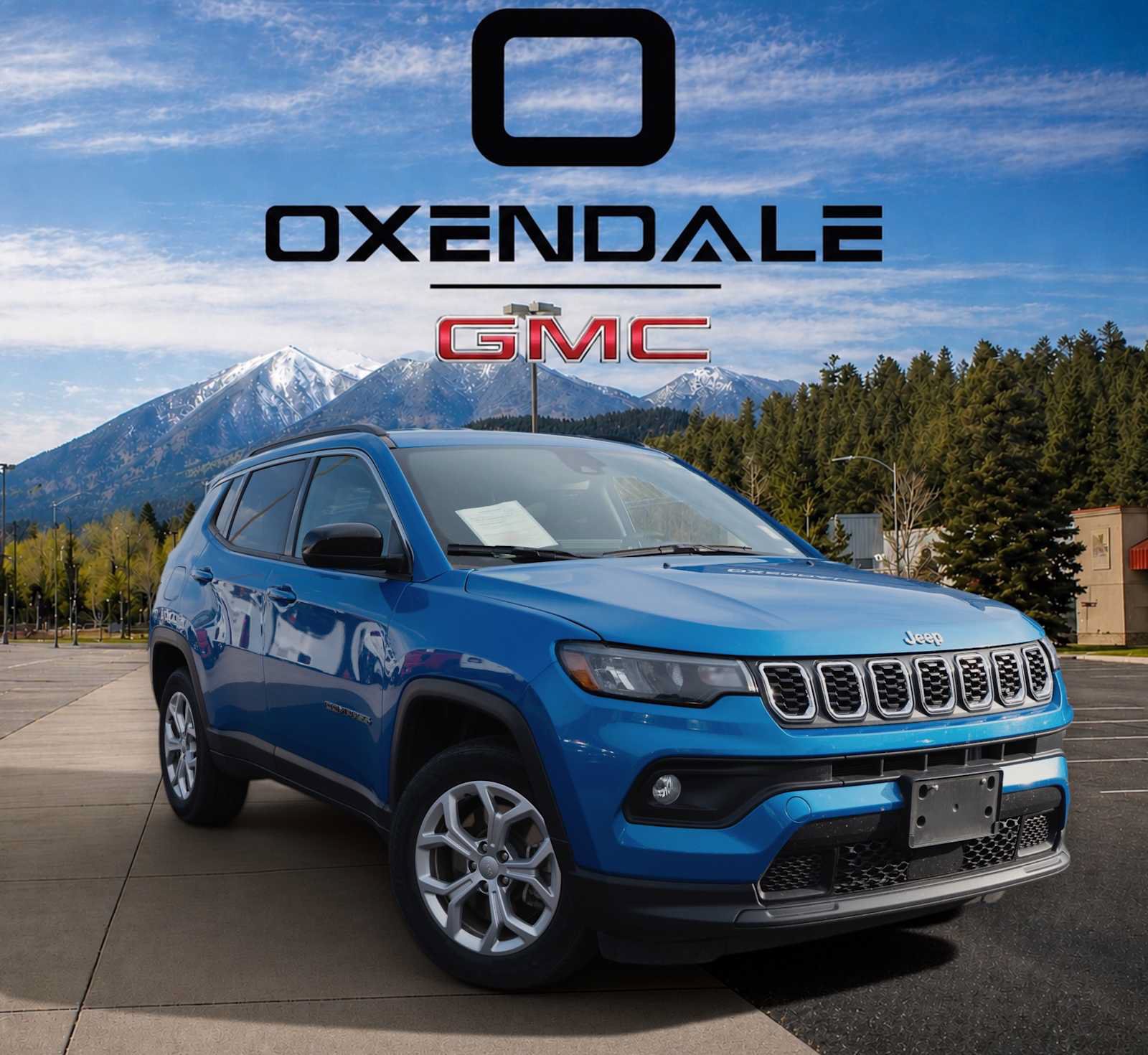Used 2024 Jeep Compass Latitude AWD/4WD image 1