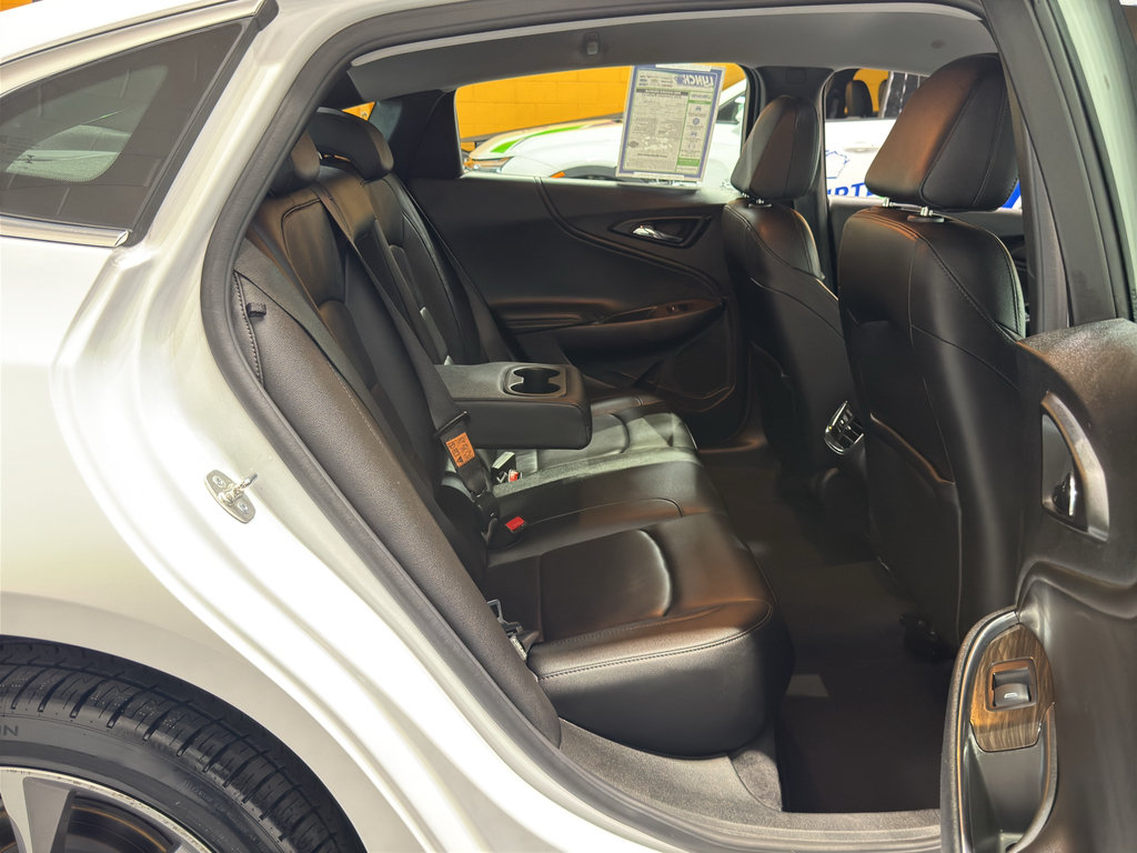 Used 2024 Chevrolet Malibu LT FWD image 20